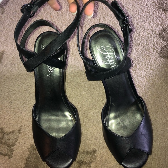 Black Wedges - Picture 2 of 5